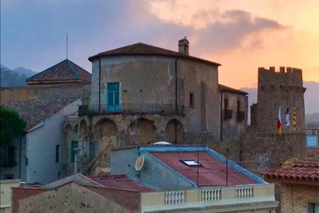 Nuevo Luminoso Apartamento Catalina A 80 Metros De La Playa Para 4 Personas Sant Feliu de Guíxols Esterno foto
