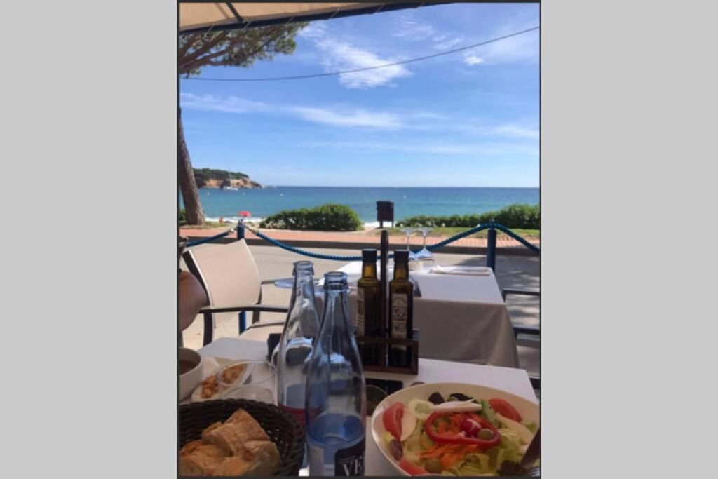 Nuevo Luminoso Apartamento Catalina A 80 Metros De La Playa Para 4 Personas Sant Feliu de Guíxols Esterno foto