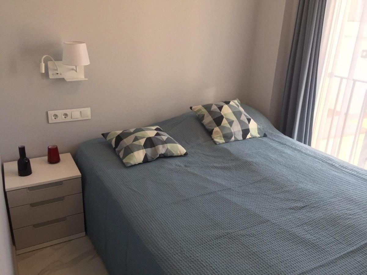 Nuevo Luminoso Apartamento Catalina A 80 Metros De La Playa Para 4 Personas Sant Feliu de Guíxols Esterno foto